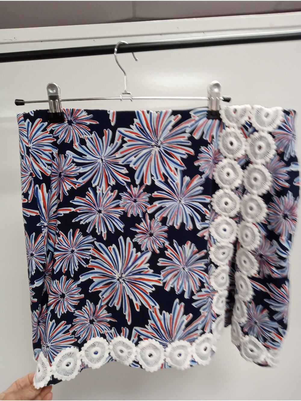 Crown & Ivy July Fourth 4th Fireworks Skort Crochet Trim Sz 12 NWOT  0351
